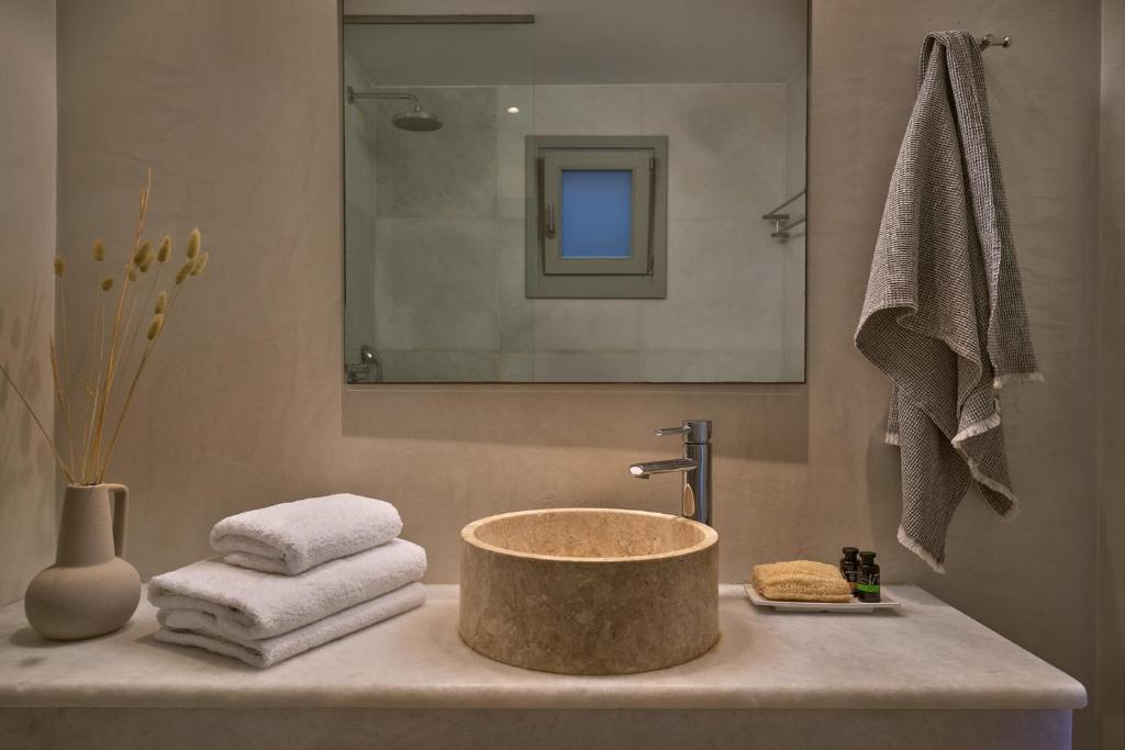 Ios Palace Hotel & Spa - 10