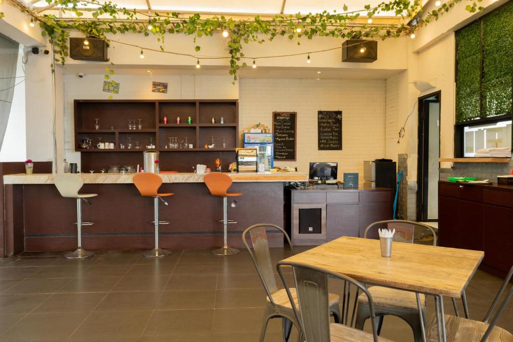 Restaurace v ubytování Azana Suites Hotel Antasari
