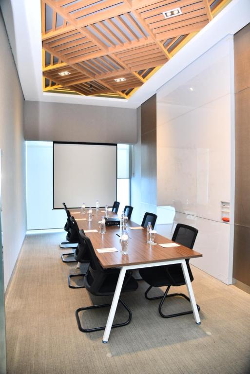 Konferenční prostory v ubytování Azana Suites Hotel Antasari