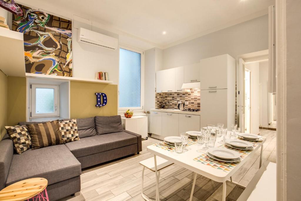 DowntownApartments - Cavour Cinque Terre - Housity