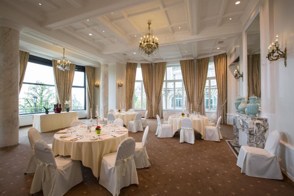 Posezení v ubytování Hôtel de la Paix Lausanne