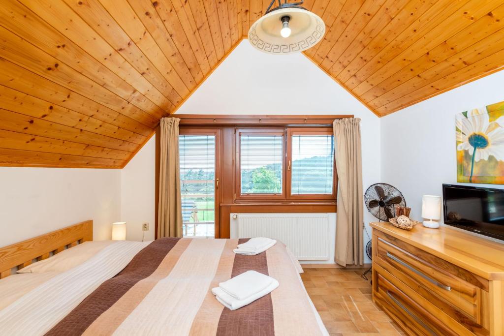 Postel nebo postele na pokoji v ubytování Salaš Vígľaš