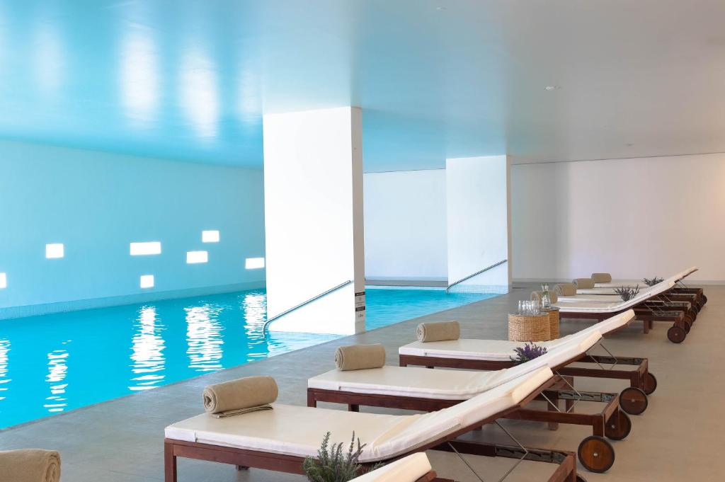 A piscina em ou perto de The Lince Ecorkhotel Évora