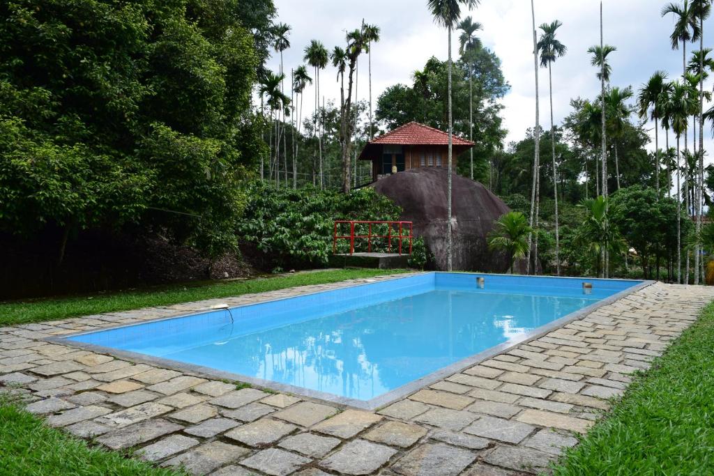 Bassein majutusasutuses Avadale Wayanad - Stag Groups Not Allowed või selle lähedal