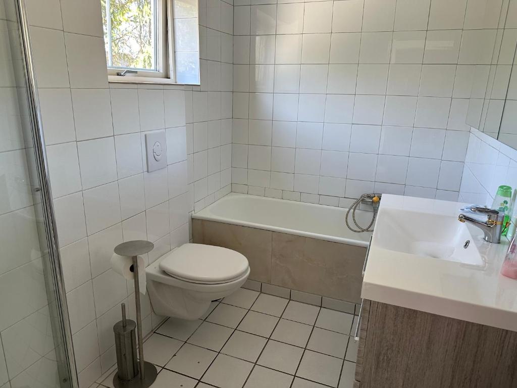 Mandal Apartment mit Möglichkeit ein Boot zu benutzen und Angeln - Appartement - Begane Grond
