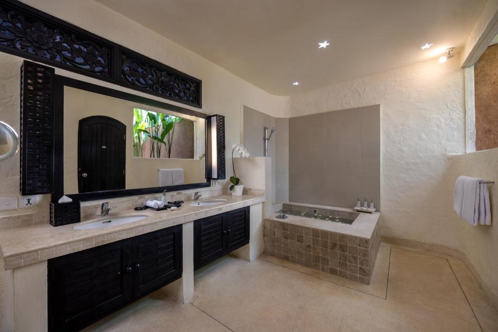 Impiana Private Villas Seminyak - 10