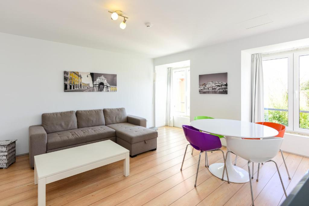 Alfama - Lisbon Lounge Suites - Resim 25