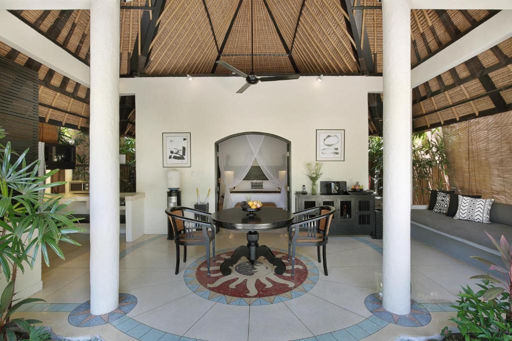 Impiana Private Villas Seminyak - 8