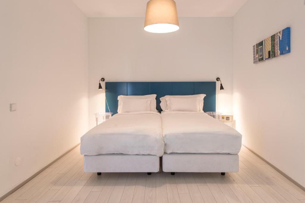 Alfama - Lisbon Lounge Suites - Resim 21