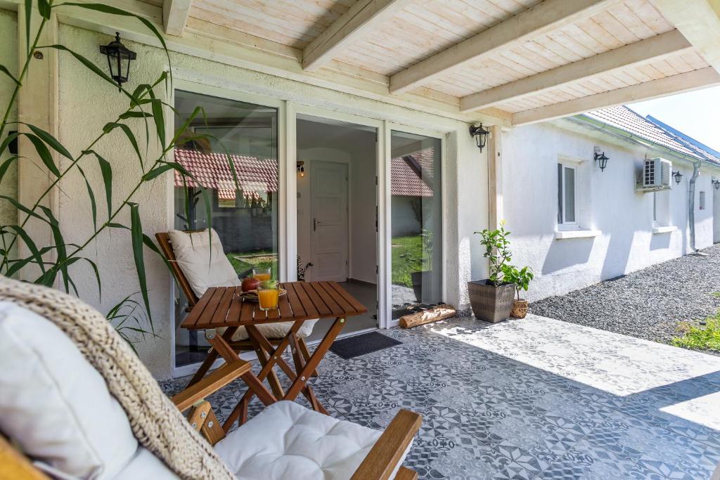 Country House Badacsony - Happy Rentals 8263 Badacsonytördemic, Kisfaludy u. 21. kép - 1