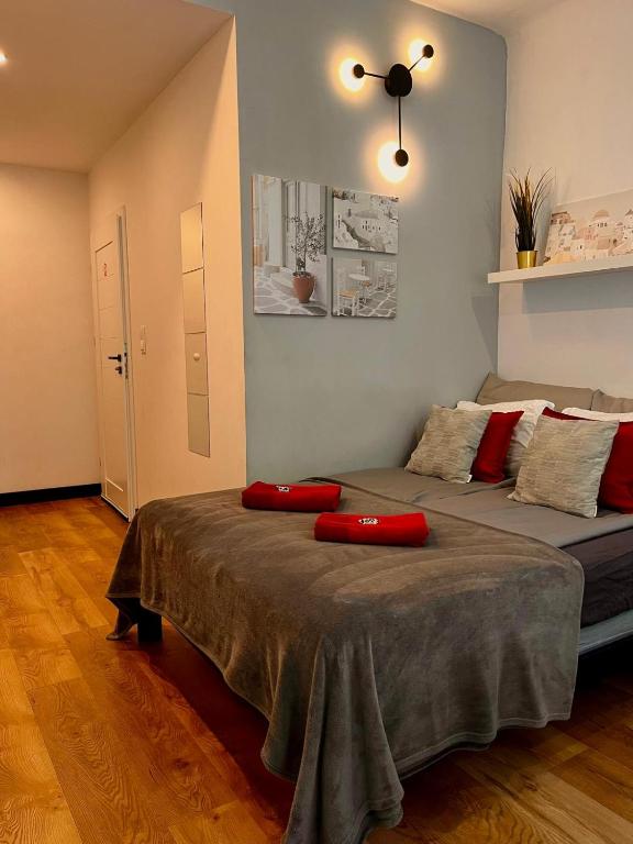 Special 1 Bed room Condo Warszawa Center, Warsaw Updated 2024 Prices