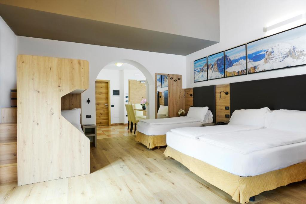 Residence Hotel Miralago - Studio With Balcony (5 Adults)