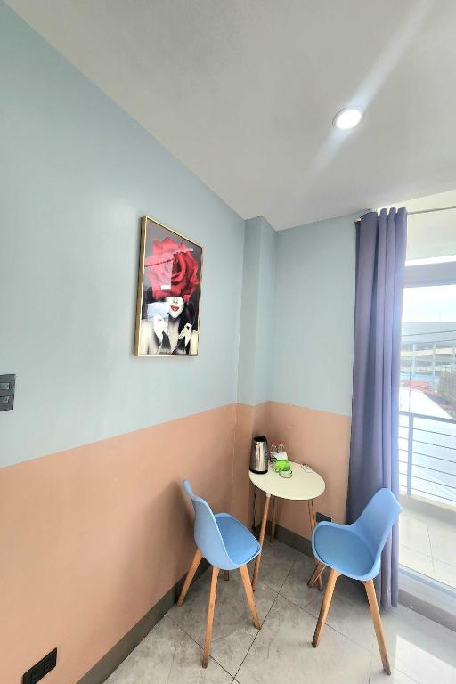 Posezení v ubytování Qingqing Hotel Pasay Manila near MOA