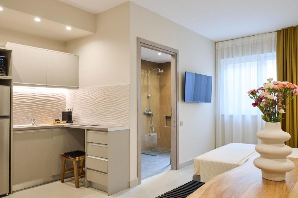 Acropolis Muses - Downtown Luxury Apartments - 7