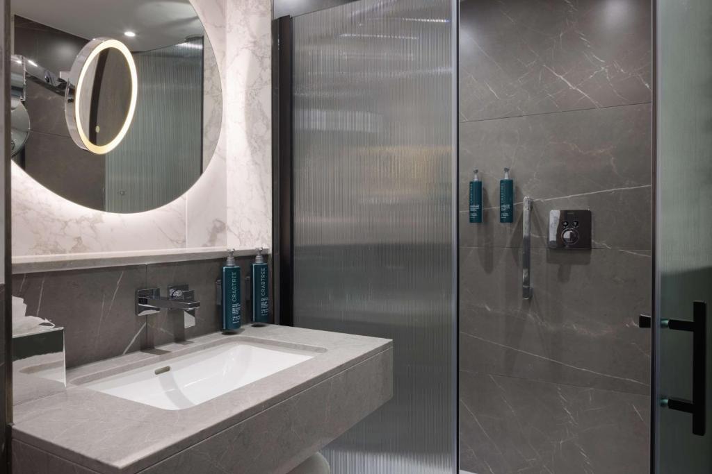 DoubleTree by Hilton London Victoria - Resim 35