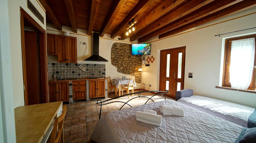 Postel nebo postele na pokoji v ubytování B&B Relax Rooms - Peschiera del Garda