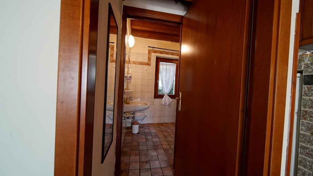 Koupelna v ubytování B&B Relax Rooms - Peschiera del Garda