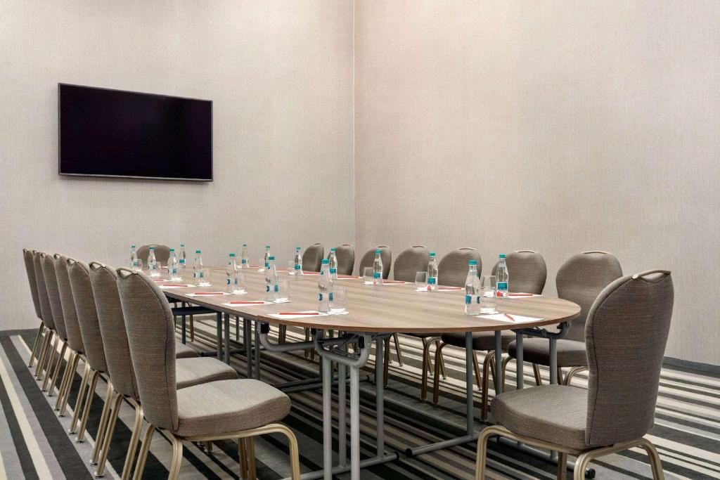 Konferenční prostory v ubytování Ramada by Wyndham Ramnicu Valcea