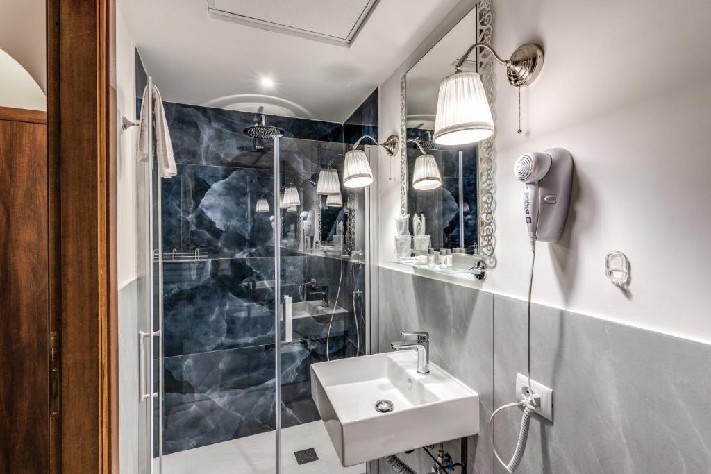 Hotel Santa Prassede - Resim 5