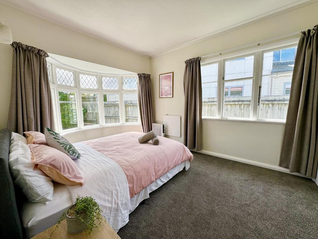 Harbourview Khandallah Charm - Resim 11