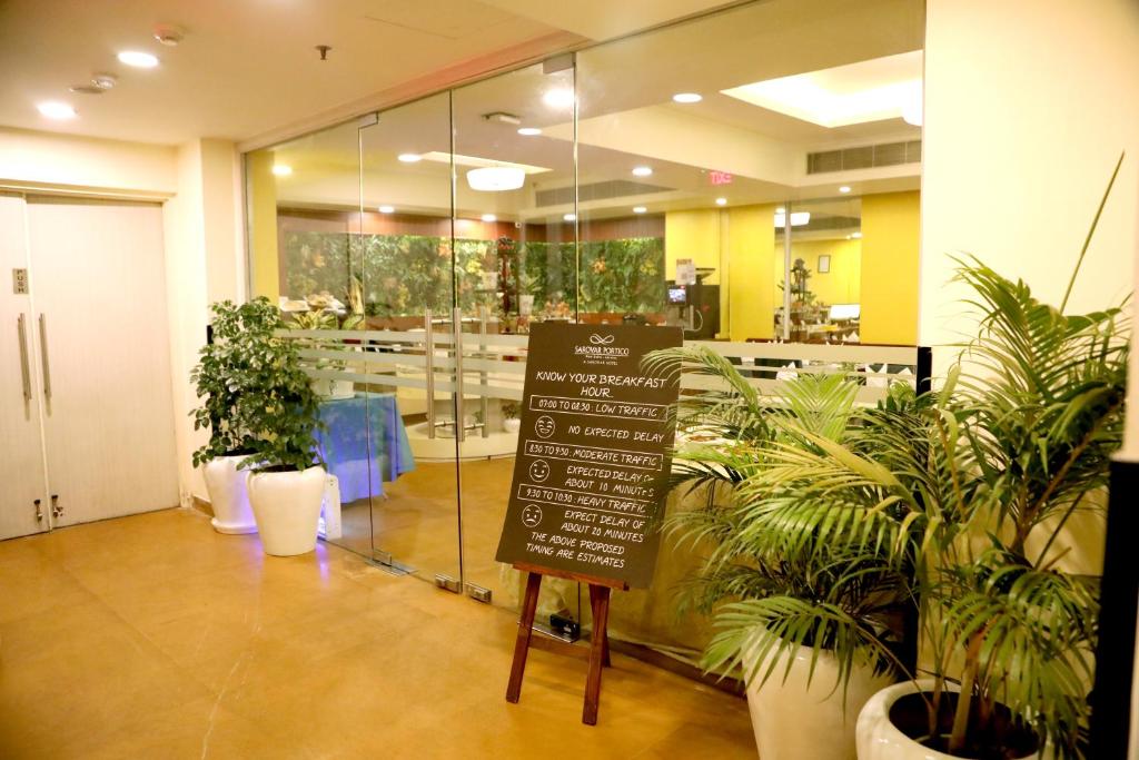 Fotografie z fotogalerie ubytování Sarovar Portico Naraina, Hotel v Novém Dillí