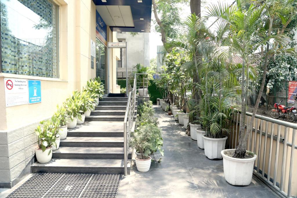 Zahrada ubytování Sarovar Portico Naraina, Hotel