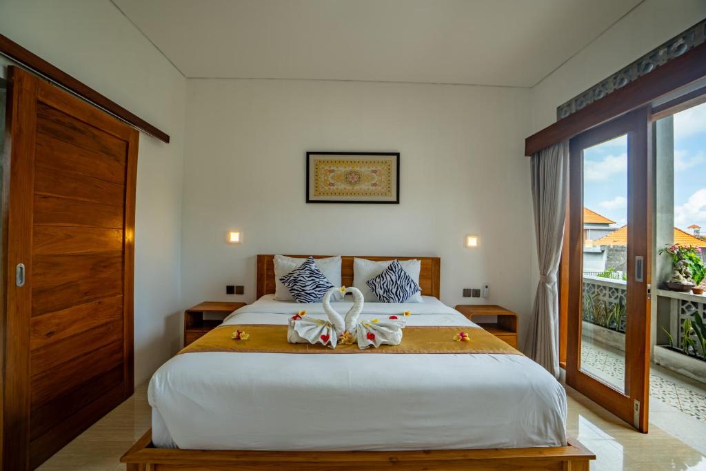 The Breeze Stay and Surf Canggu Bali - 9