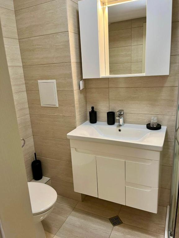 Valencia Gardens Luxurious Studio