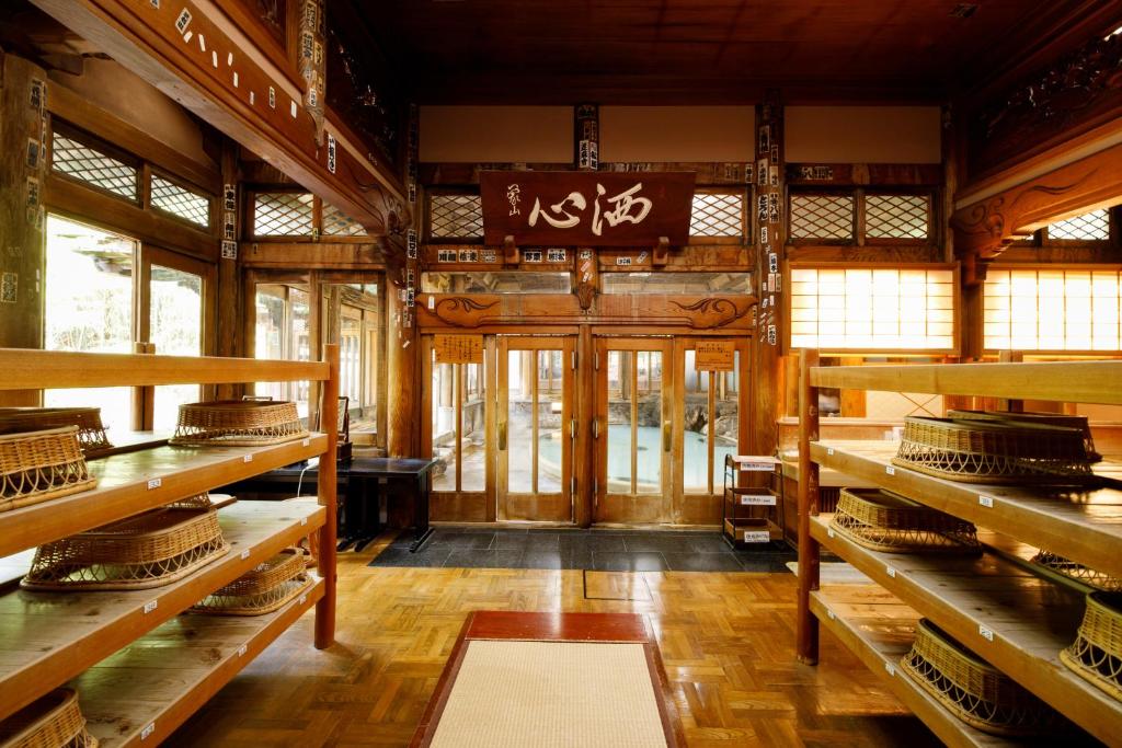 Restaurace v ubytování Yorozuya
