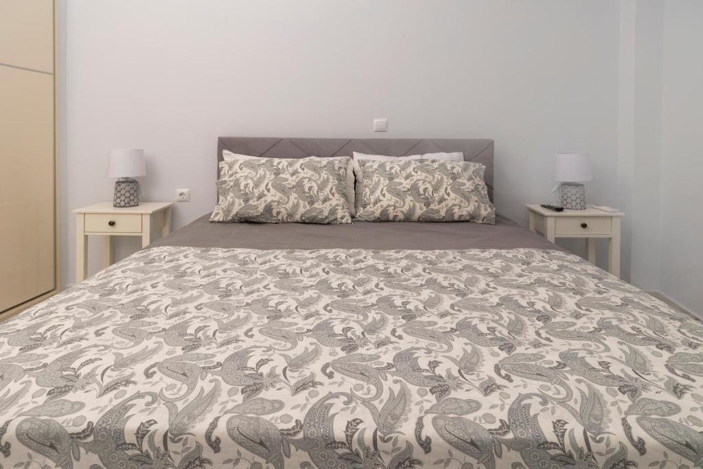 Postel nebo postele na pokoji v ubytování Simpli-city home
