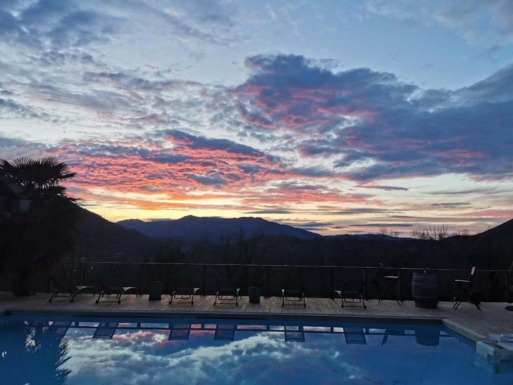Nespecifikovaný výhled na hory nebo výhled na hory při pohledu z bed and breakfast