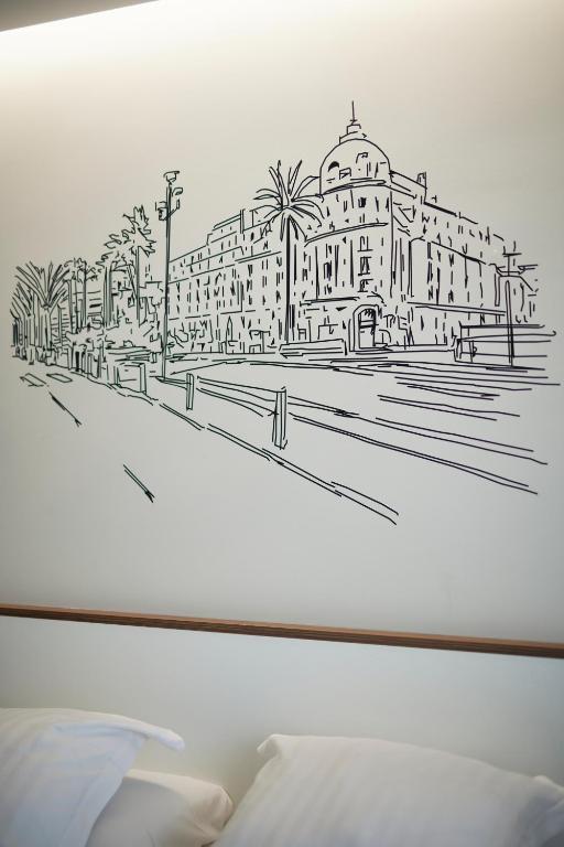 Hotel du Pin Nice Port - Resim 9