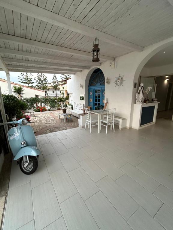 Zdjęcie z galerii obiektu La Porta del Mare w Tropei