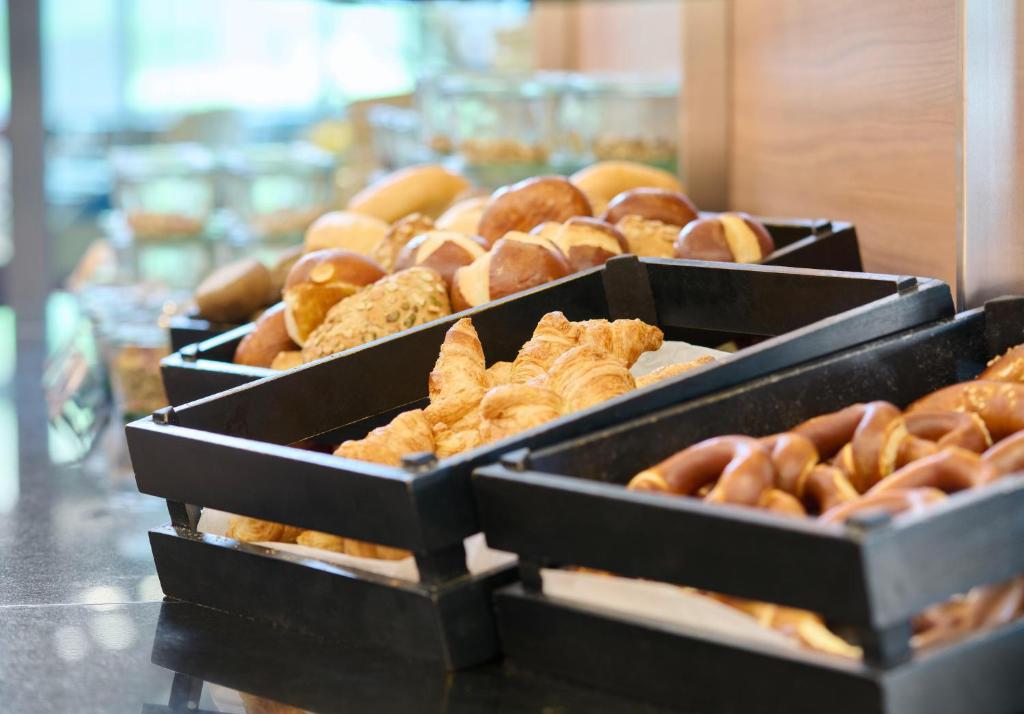 MASEVEN Stuttgart SI Centrum ehem SI-SUITES - Resim 4