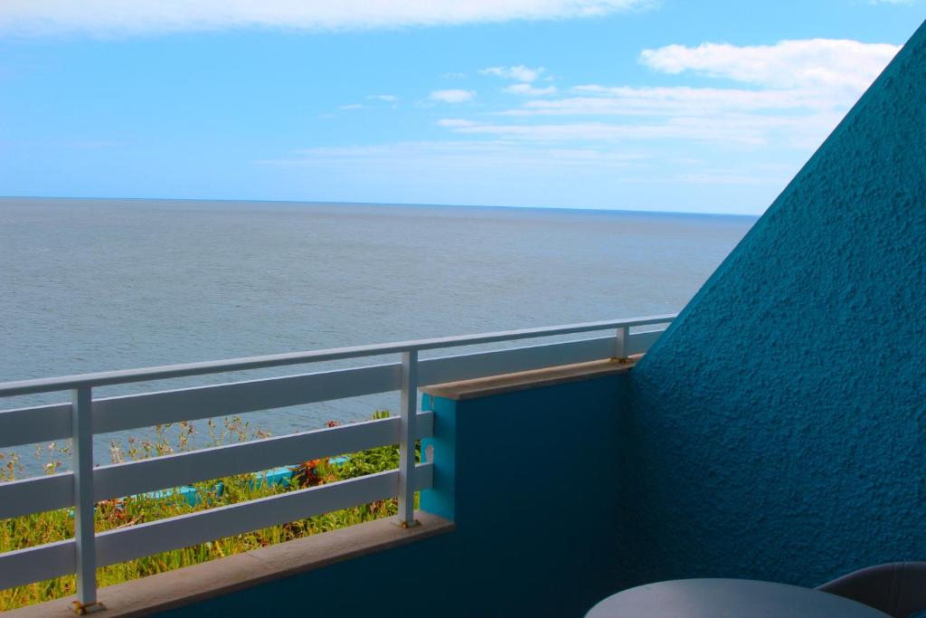Nespecifikovaný výhled na moře nebo výhled na moře při pohledu z hotelu