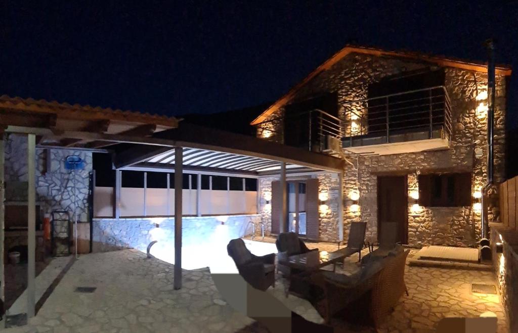 Bazén v ubytování Villas Kertezi nebo v jeho okolí