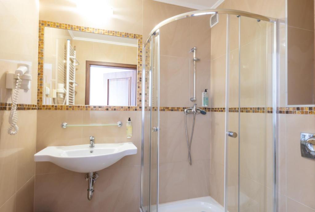 Noclegi Stadion Bed & Breakfast - Resim 44