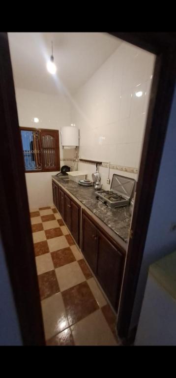 Kuchyň nebo kuchyňský kout v ubytování Sidi Soulaimane