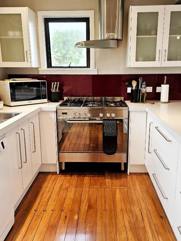 Osier Oasis, walk to Mission & Wineries! - Resim 24