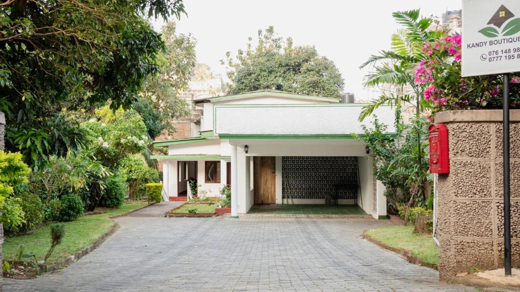 Billede fra billedgalleriet på Kandy Boutique Villa by Fortuna Bungalows i Kandy