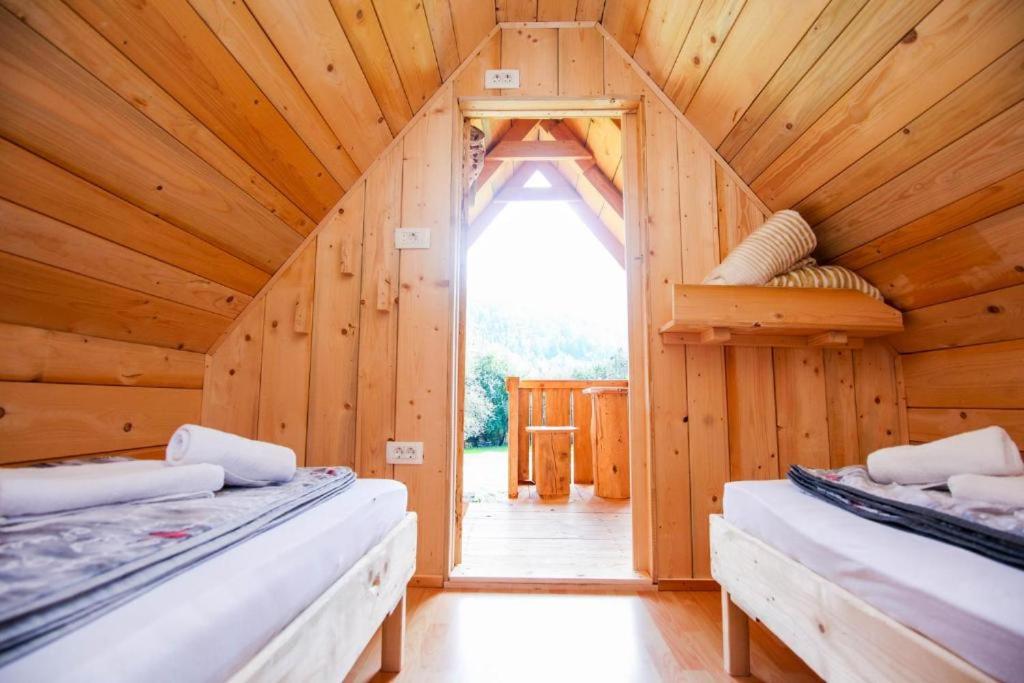 Apartmaji Pri Kozmavo - Little House - Mobile Home