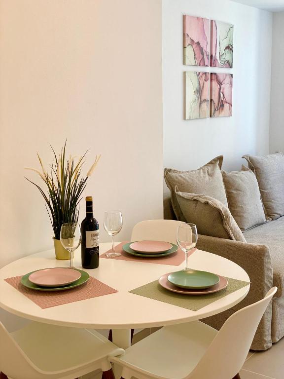 Mulata Olive Suite