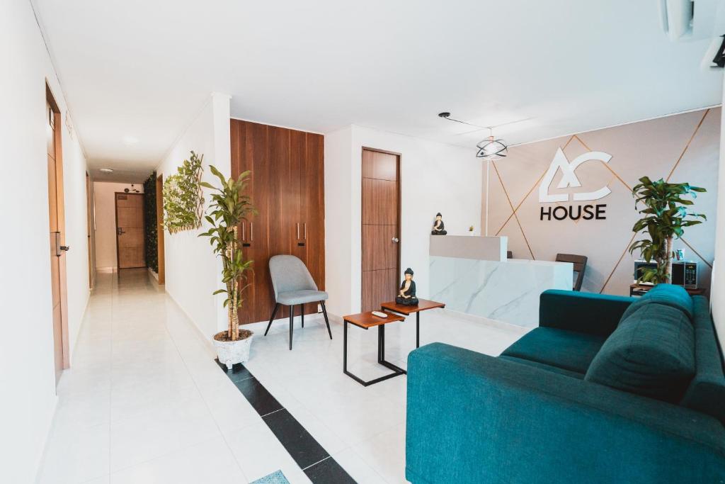 Posezení v ubytování AC - House Laureles - Self Cheking