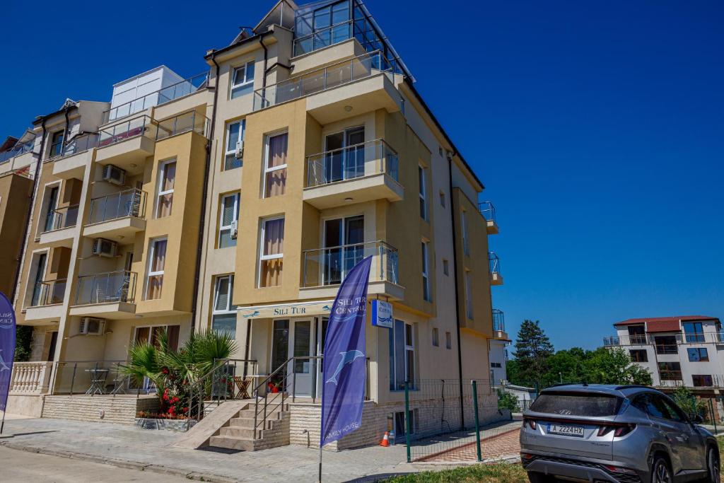 Budova, kde se aparthotel nachází