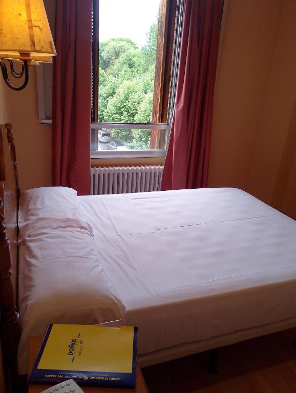 Cityexpress Hotel Fernando III - Najera - Tweepersoonskamer Met Eigen Badkamer