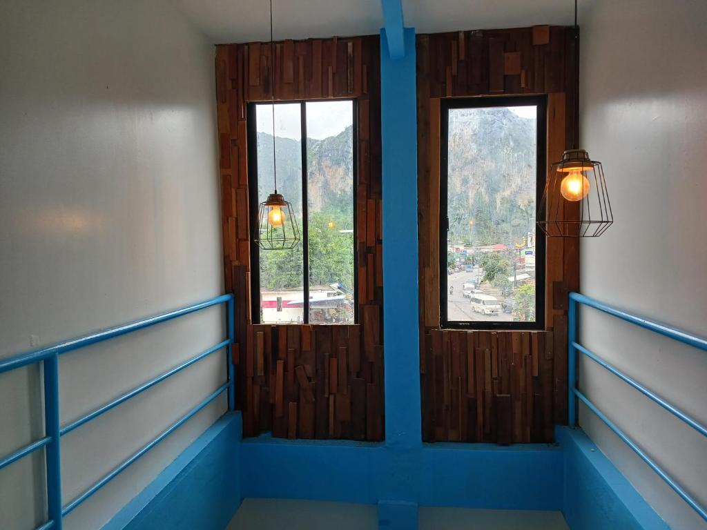 Fotografie z fotogalerie ubytování The Hangout Hostel Ao Nang v destinaci pláž