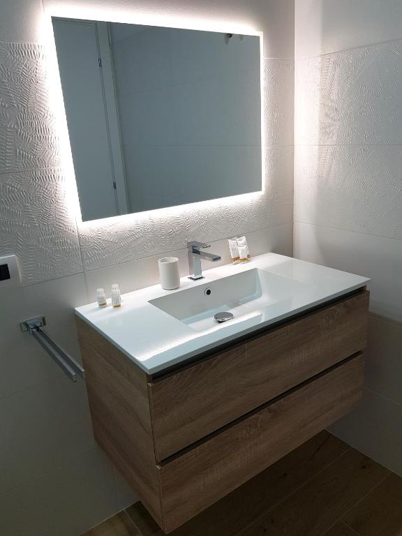 Fotografie z fotogalerie ubytování Nova Rooms v destinaci Gonnesa