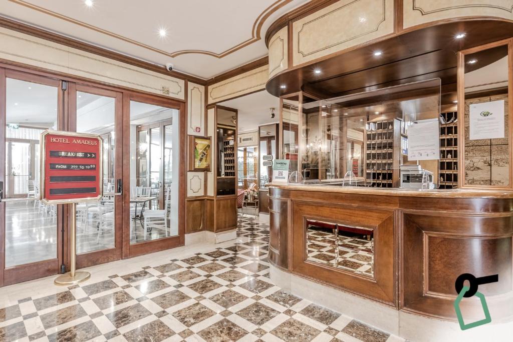 HOTIDAY Room Collection - Venezia Santa Lucia - Resim 11