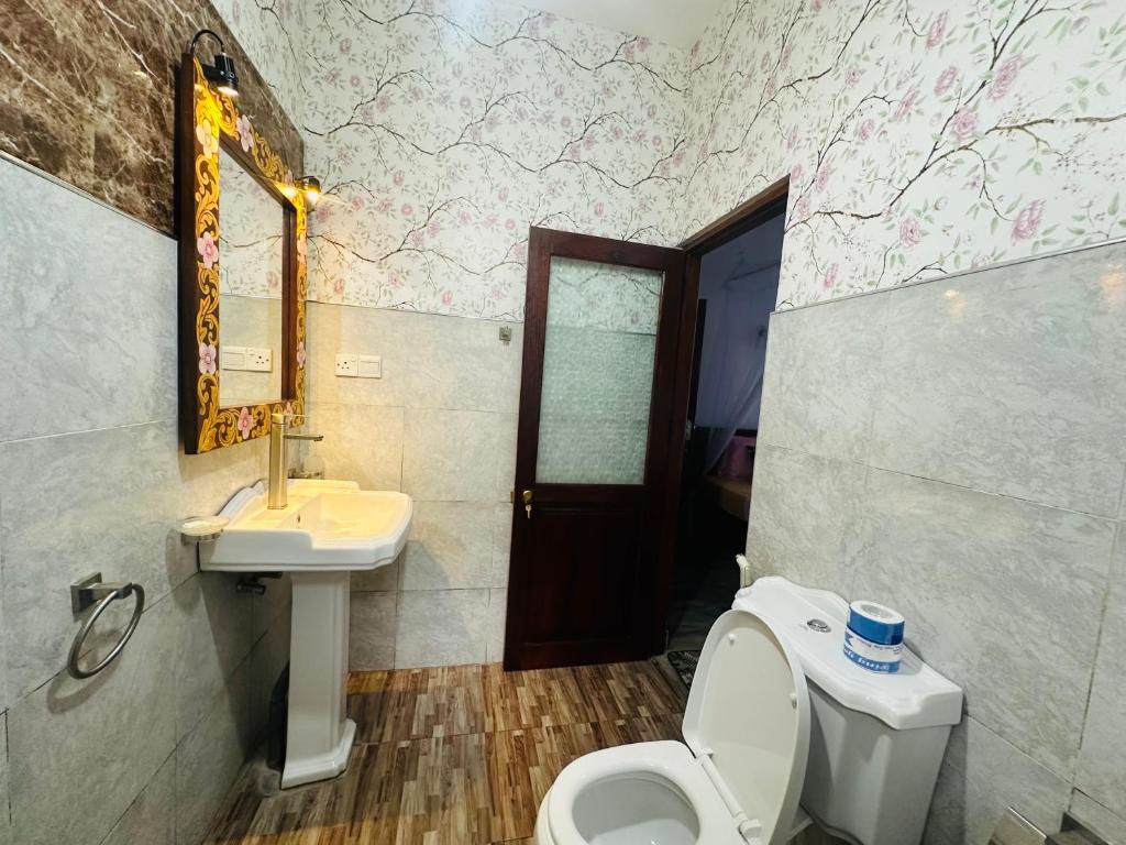 River Splendour Home Stay - 11