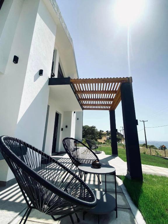 Balkón nebo terasa v ubytování Saos Terra Suites